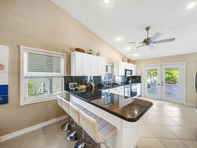 Home for rent at 7661 W Country Club Boulevard - photo 6764000