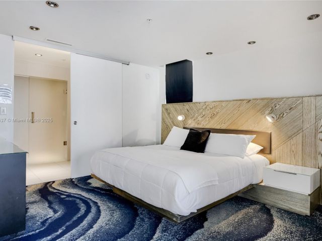 Apartment for sale  Unit #1802 - photo 6765924