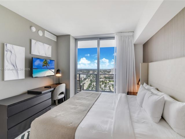 Apartment for sale  Unit #R3206 - photo 6764478