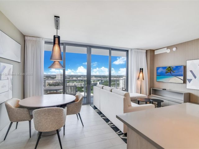 Apartment for sale  Unit #R3206 - photo 6764490