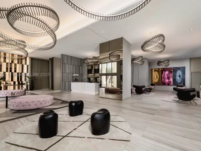 1-bedroom condo for sale in Hollywood - 4010 S Ocean Dr R3206 - MondialRealty