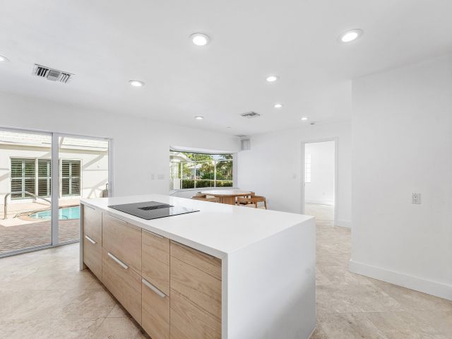 Home for sale at 1332 SW Tamarind Way - photo 6809057