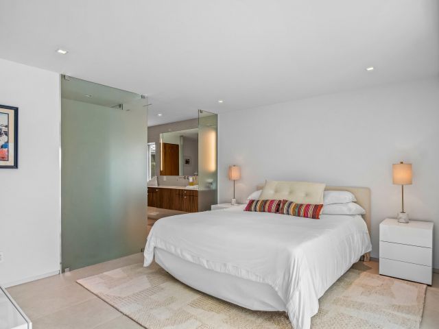 Home for rent at 35 Castle Harbor Island - photo 6770432