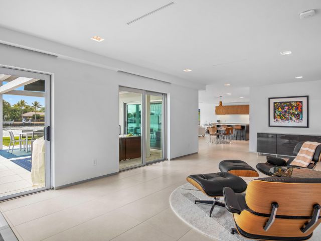 Home for rent at 35 Castle Harbor Island - photo 6770434