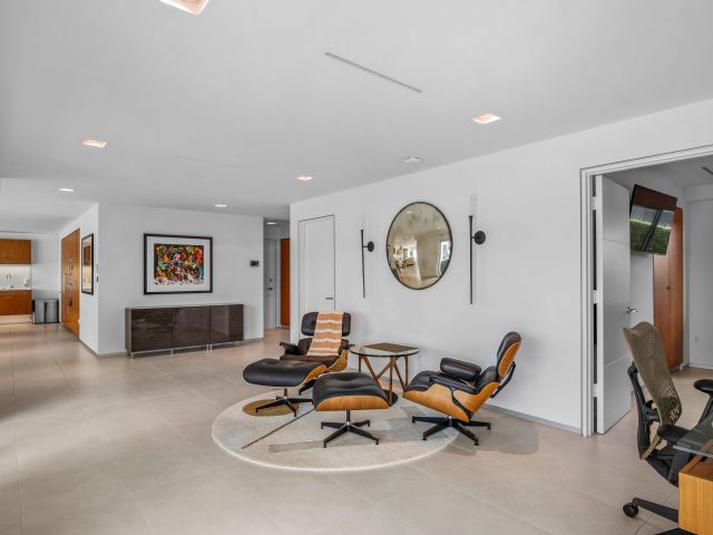 Home for rent at 35 Castle Harbor Island - photo 6770435