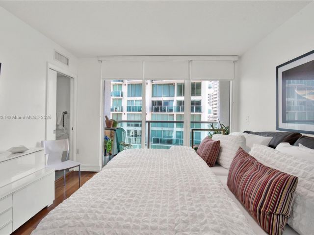 Apartment for sale  Unit #2910 - photo 6769105