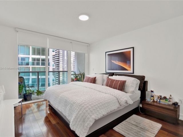 Apartment for sale  Unit #2910 - photo 6769106