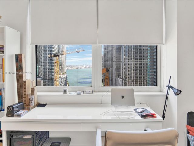 Apartment for sale  Unit #2910 - photo 6769107