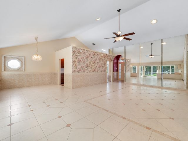 Home for sale at 2368 Saratoga Bay Drive - photo 6785987