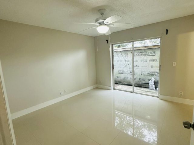 Home for rent at 451 W Cypress Way - photo 6768877