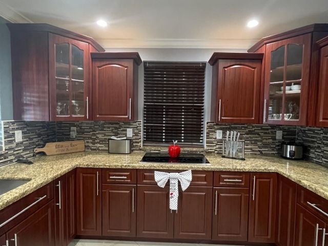 Home for rent at 584 Vossler Avenue - photo 6768932