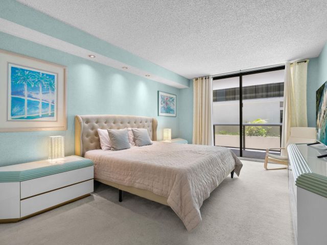 Apartment for sale  Unit #305 - photo 6770825