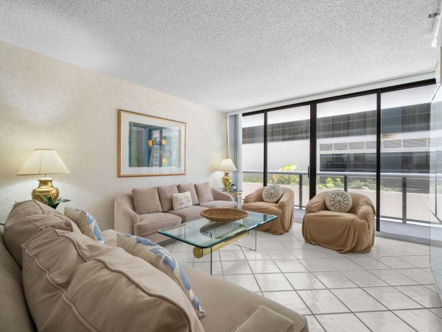 Apartment for sale  Unit #305 - photo 6770833