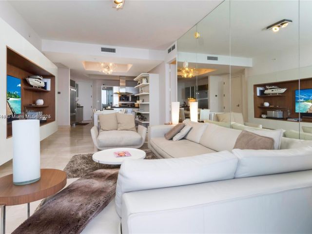 Apartment for sale  Unit #4208 - photo 6769910