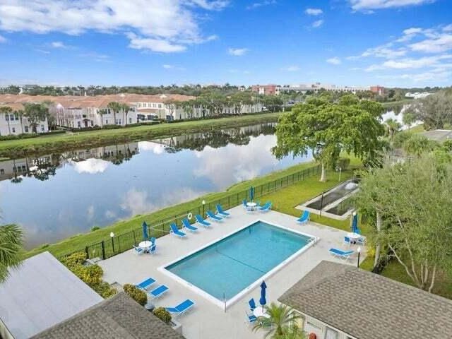 Home for rent at 3134 SW 20th Terrace 11d - photo 6772379