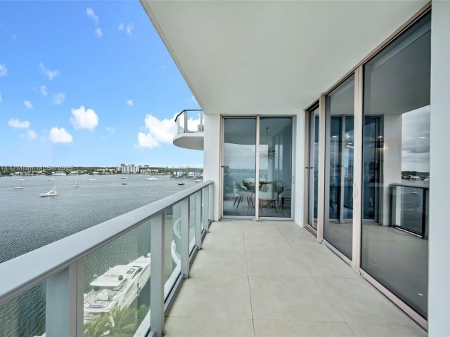 Apartment for sale  Unit #910 - photo 6773272