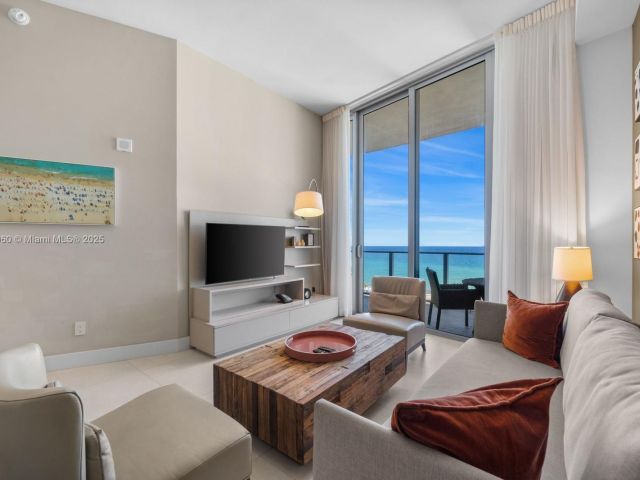 Apartment for sale  Unit #502 - photo 6771149