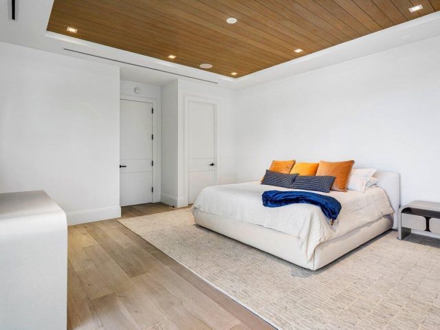 Home for rent at 514 NE 7th Avenue - photo 6770672