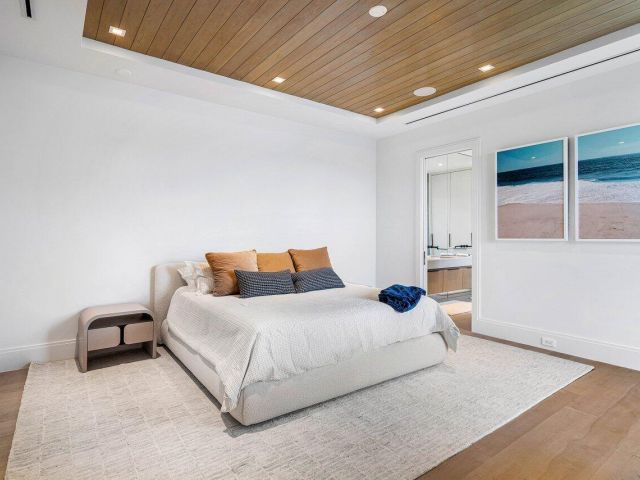 Home for rent at 514 NE 7th Avenue - photo 6770673