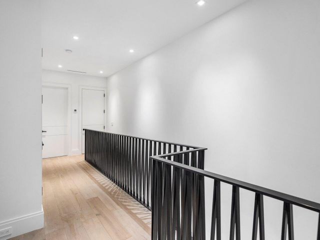 Home for rent at 514 NE 7th Avenue - photo 6770676