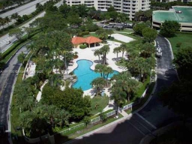 Apartment for rent  Unit # - photo 7443517