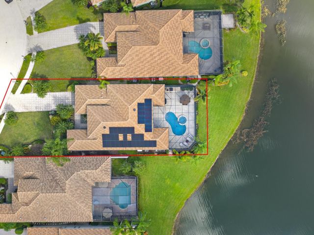 Home for sale at 7430 Blue Heron Way - photo 6775206