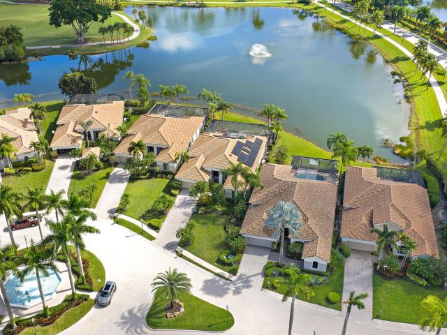 Home for sale at 7430 Blue Heron Way - photo 6775208