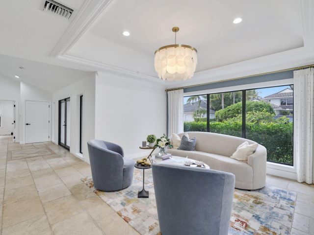 Home for sale at 7811 Mandarin Drive - photo 6775483