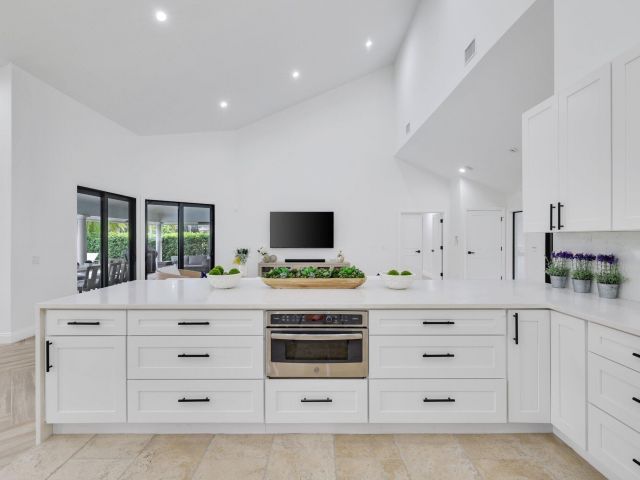 Home for sale at 7811 Mandarin Drive - photo 6775487