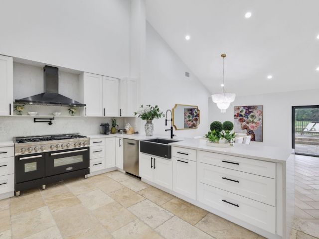 Home for sale at 7811 Mandarin Drive - photo 6775490