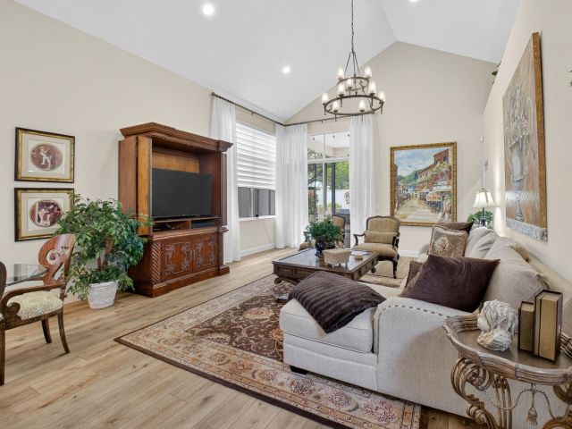 Home for rent at 2500 NW 66th Drive - photo 6775388