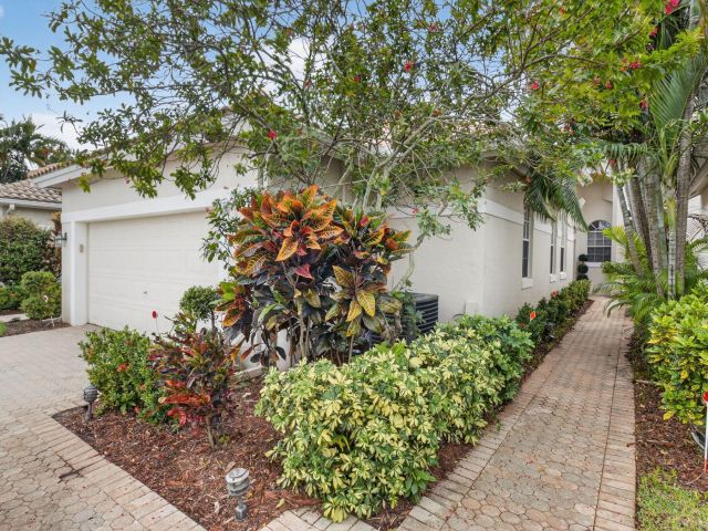 Home for rent at 2500 NW 66th Drive - photo 6775391