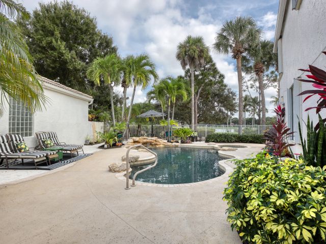 Home for rent at 2070 Chagall Circle - photo 6775075