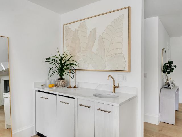 Home for sale at 580 SW 15th Street - photo 6861952