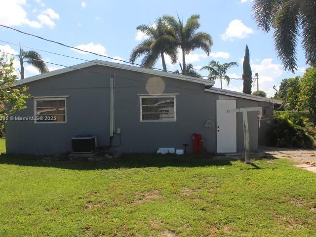 2-bedroom home for sale in Miami Gardens - 20541 NW 20th Ct - MondialRealty