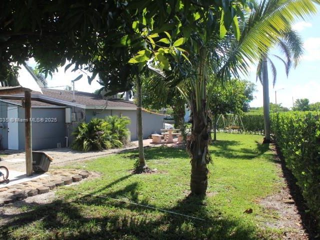 2-bedroom home for sale in Miami Gardens - 20541 NW 20th Ct - MondialRealty