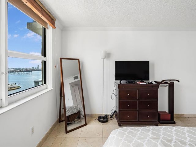 Apartment for sale  Unit #2708 - photo 6774350