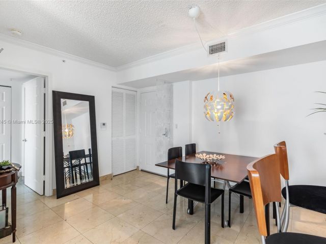 Apartment for sale  Unit #2708 - photo 6774356