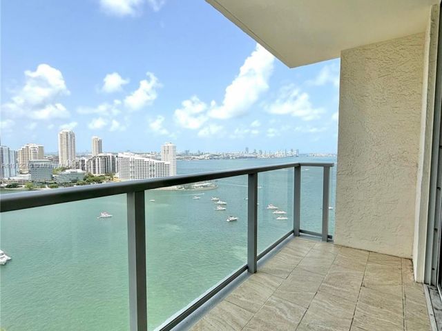 Apartment for sale  Unit #2708 - photo 6774365
