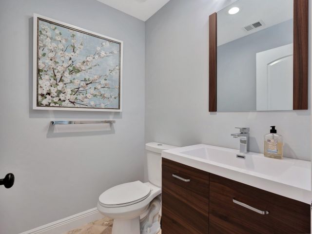 Home for rent at 13708 Whispering Lakes Lane - photo 6775096