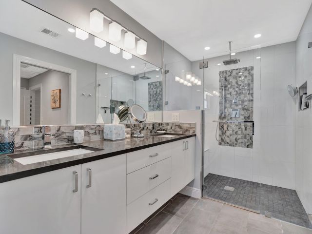 Home for rent at 13708 Whispering Lakes Lane - photo 6775097