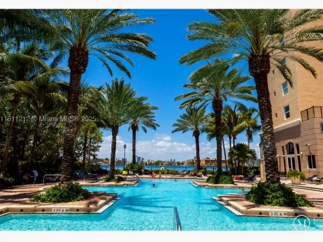 2-bedroom condo for sale in Sunny Isles Beach - 17150 N Bay Rd 2207 - MondialRealty