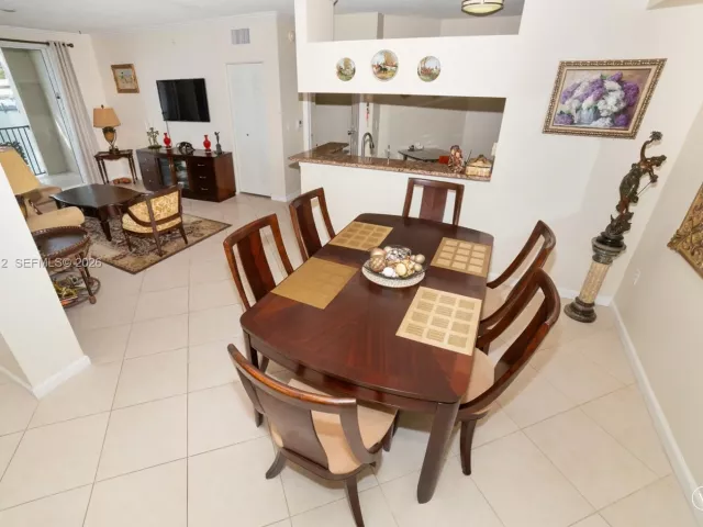 2-bedroom condo for sale in Sunny Isles Beach - 17150 N Bay Rd 2207 - MondialRealty