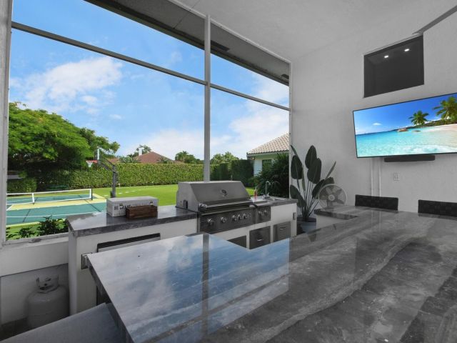 Home for sale at 15271 Tall Oak Avenue - photo 6774797