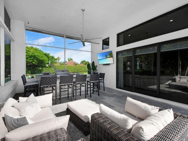 Home for sale at 15271 Tall Oak Avenue - photo 6774798