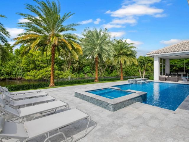 Home for sale at 15271 Tall Oak Avenue - photo 6774800