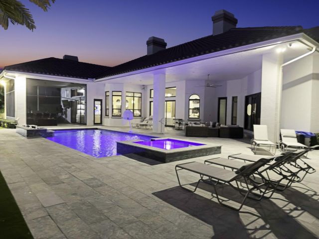 Home for sale at 15271 Tall Oak Avenue - photo 6774804