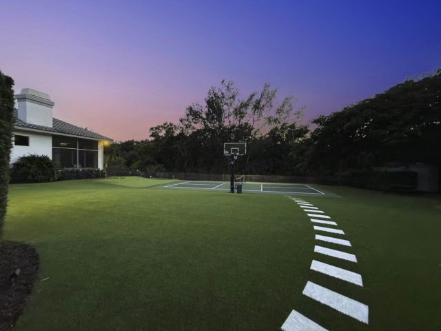 Home for sale at 15271 Tall Oak Avenue - photo 6774808