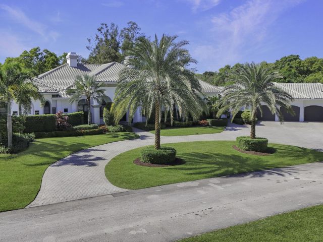 Home for sale at 15271 Tall Oak Avenue - photo 6774813