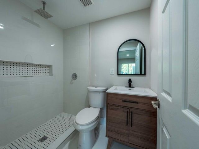 Home for rent at 1405 NW 7th Terrace - photo 6774510